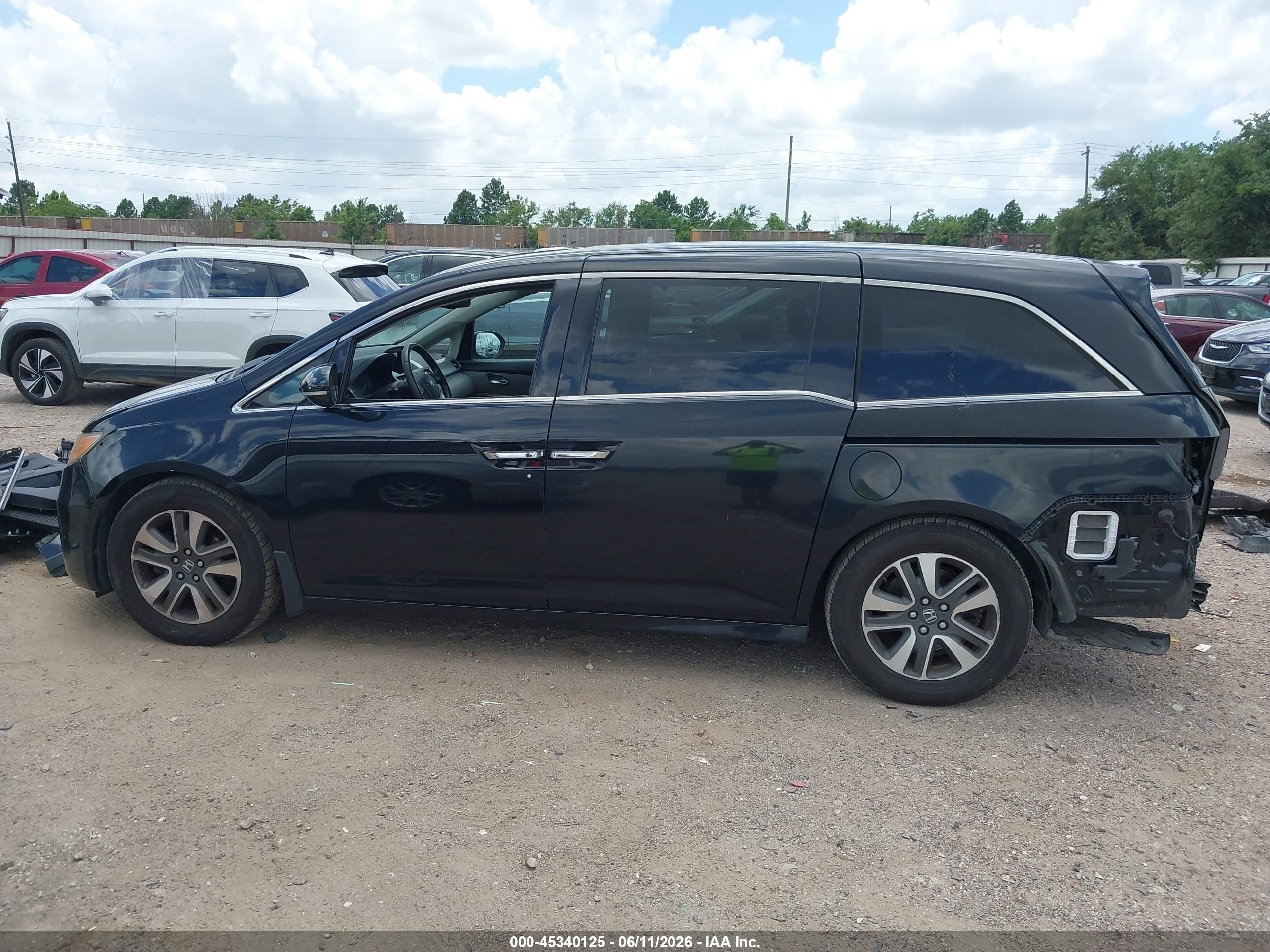 2015 Honda Odyssey Touring/touring Elite Black vin: 5FNRL5H99FB015248