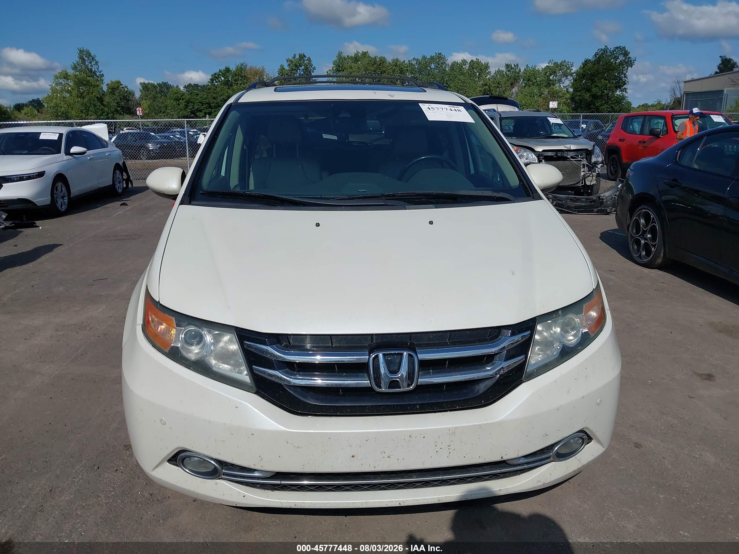 2015 Honda Odyssey Touring/touring Elite White vin: 5FNRL5H99FB032504