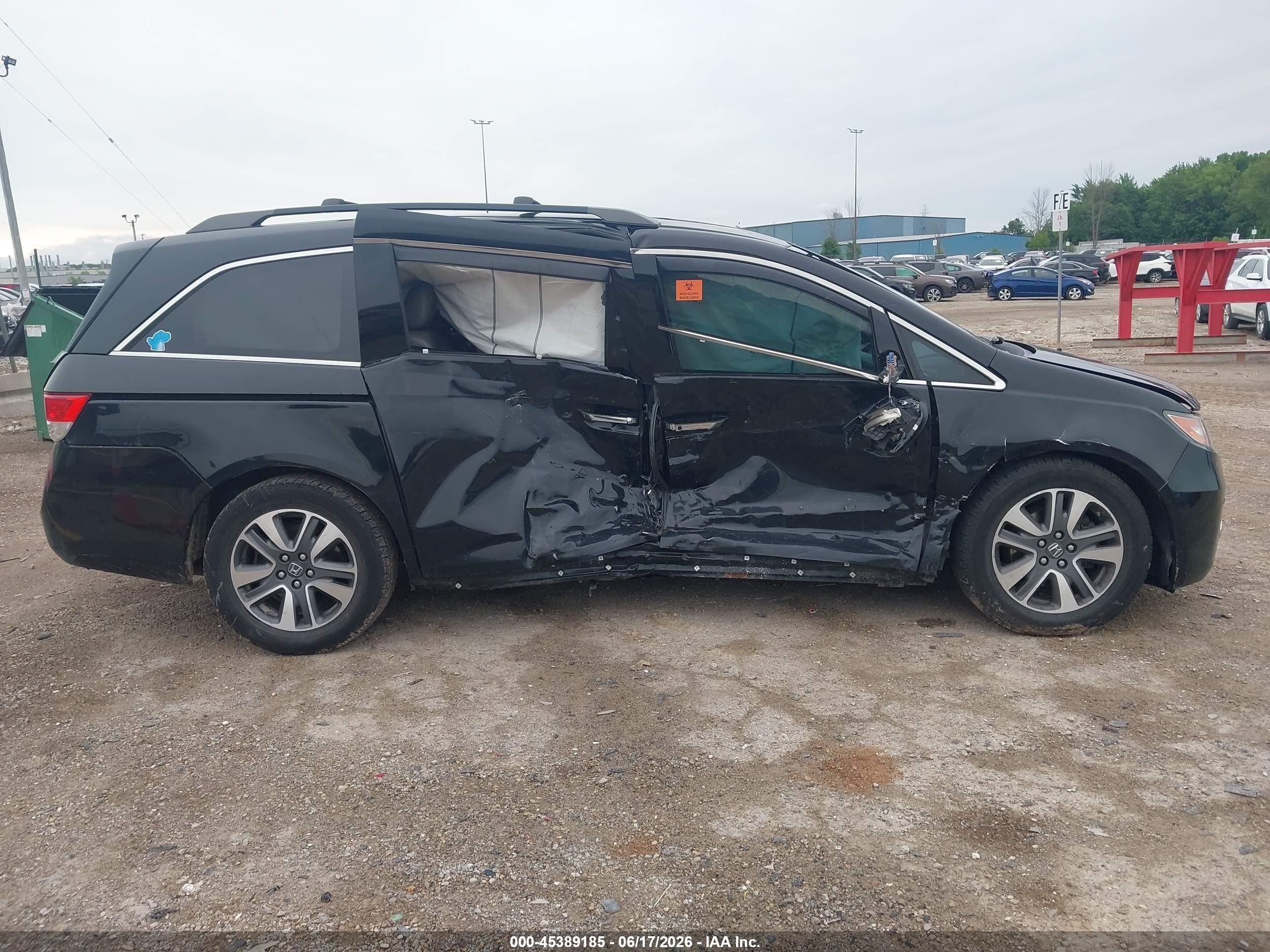 2015 Honda Odyssey Touring/touring Elite Черный vin: 5FNRL5H99FB039422