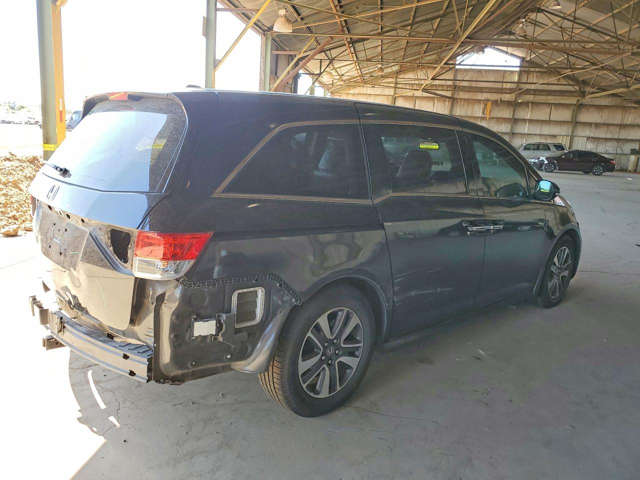 2015 Honda Odyssey Touring Black vin: 5FNRL5H99FB058794