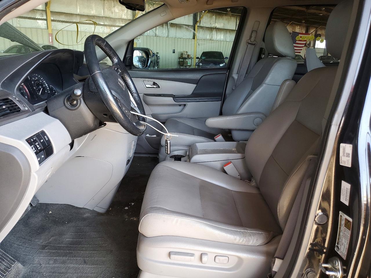 2015 Honda Odyssey Touring Black vin: 5FNRL5H99FB058794