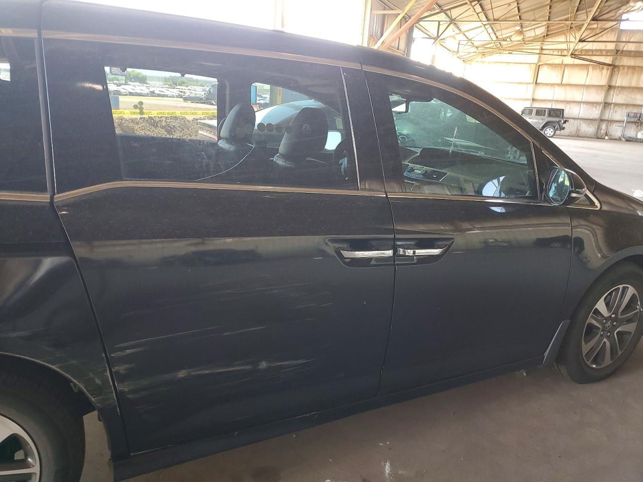 2015 Honda Odyssey Touring Black vin: 5FNRL5H99FB058794