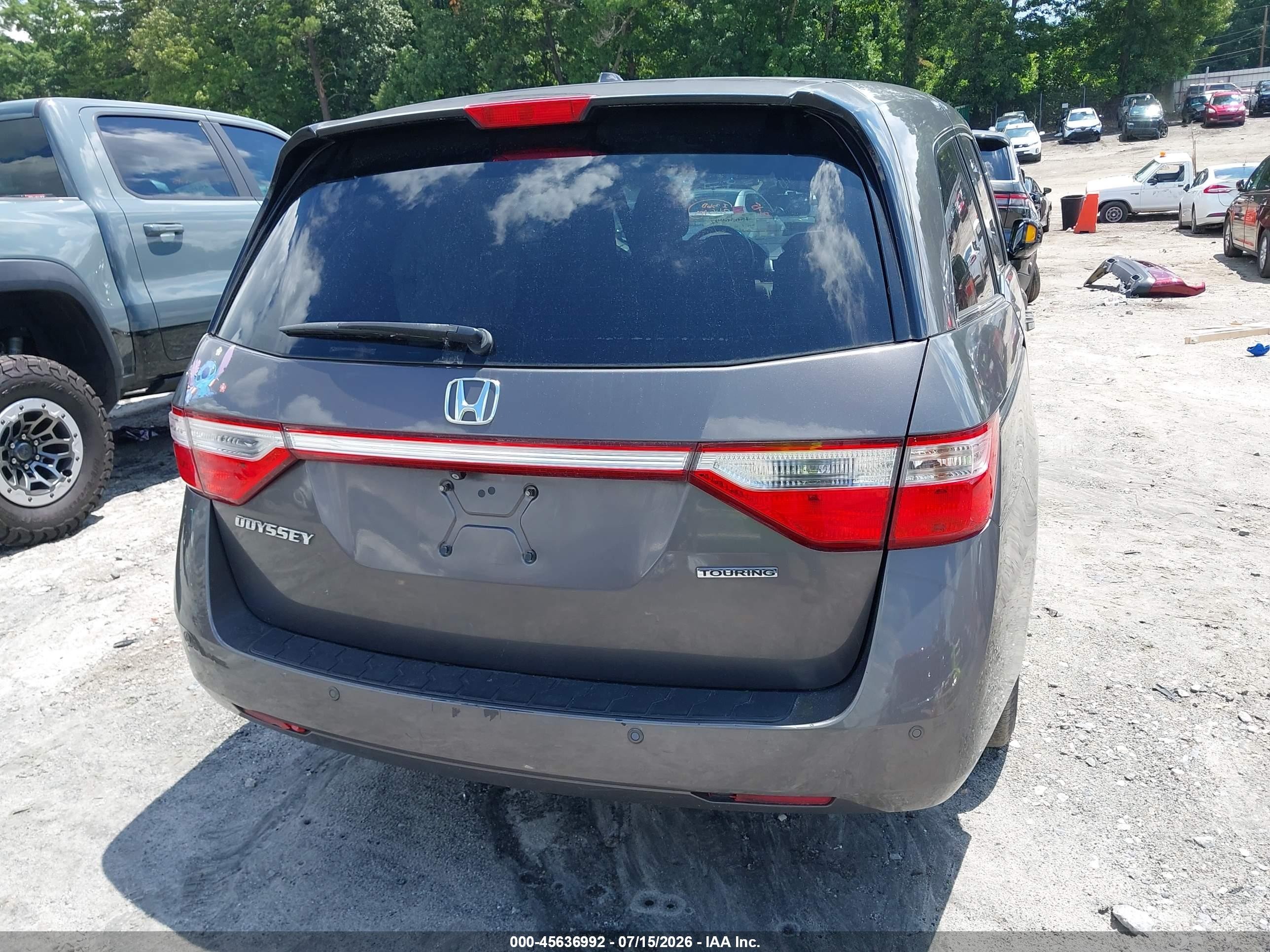 2011 Honda Odyssey Touring/touring Elite Gray vin: 5FNRL5H9XBB031923