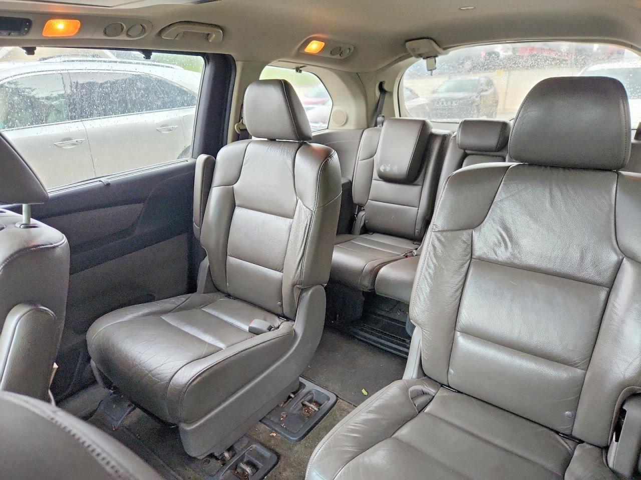 2011 Honda Odyssey Touring Угольный vin: 5FNRL5H9XBB049161