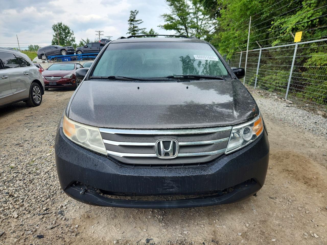 2011 Honda Odyssey Touring Угольный vin: 5FNRL5H9XBB049161