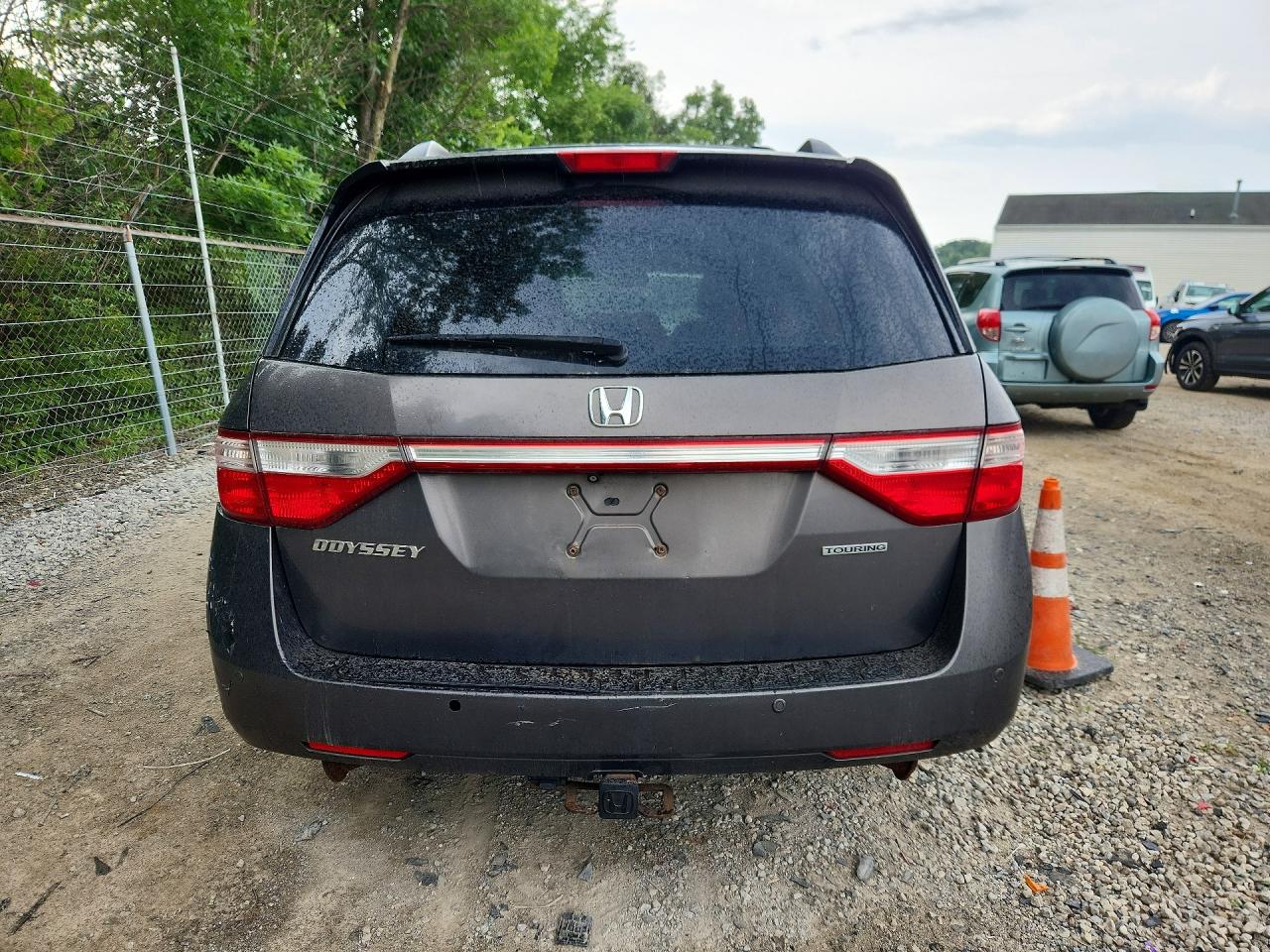 2011 Honda Odyssey Touring Угольный vin: 5FNRL5H9XBB049161