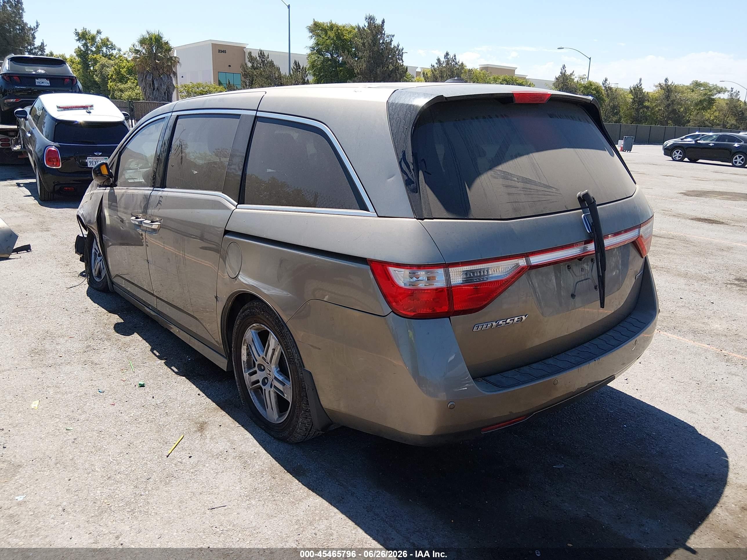 2011 Honda Odyssey Touring/touring Elite Brown vin: 5FNRL5H9XBB092852
