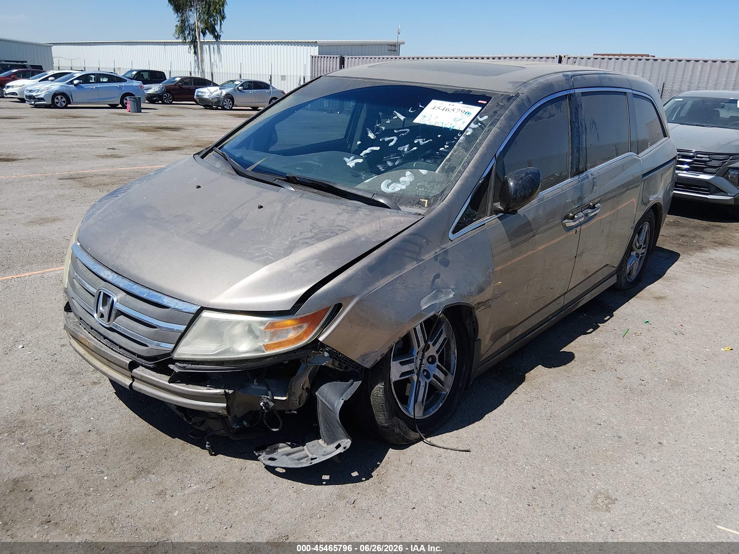 2011 Honda Odyssey Touring/touring Elite Brown vin: 5FNRL5H9XBB092852