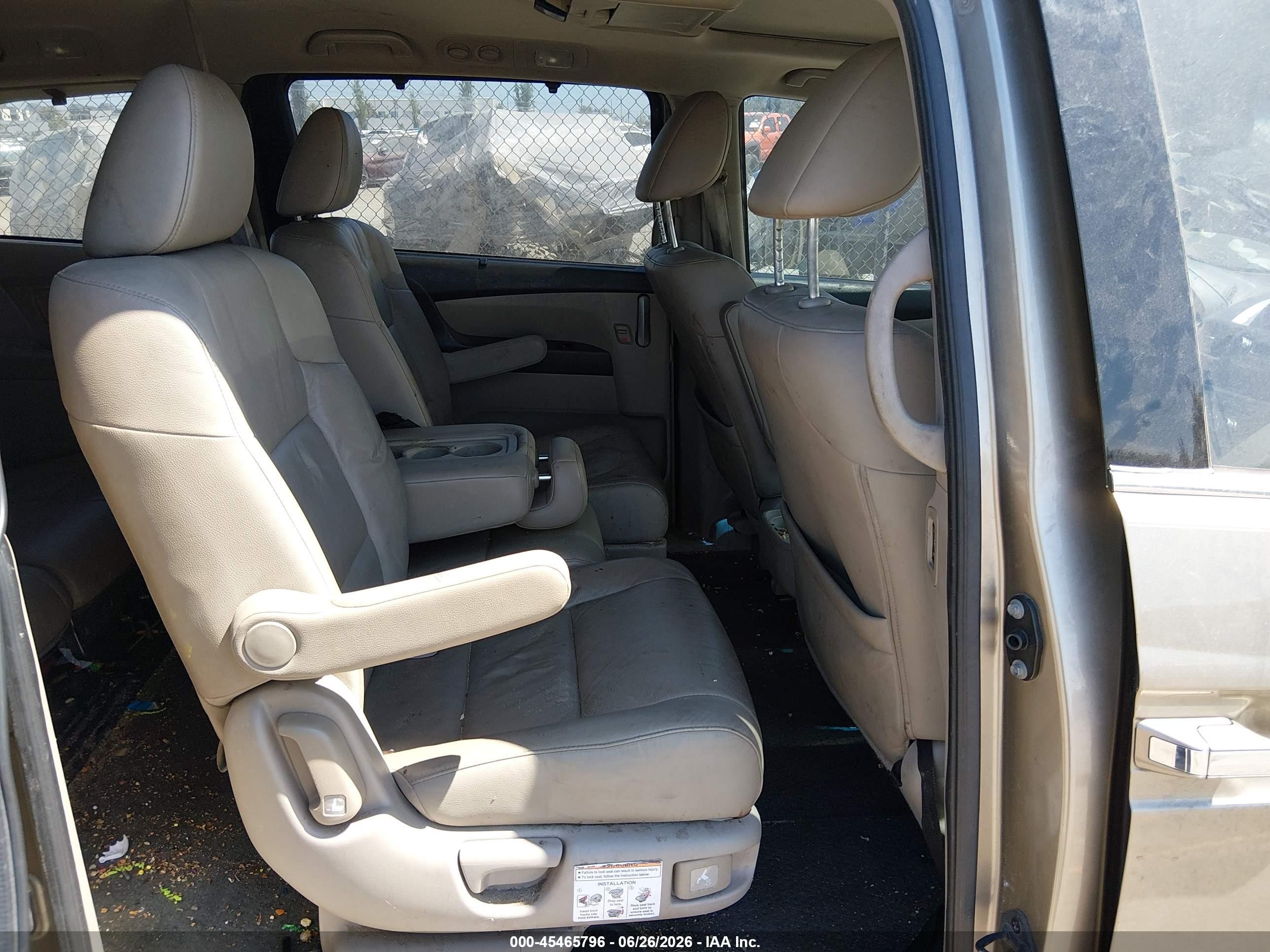 2011 Honda Odyssey Touring/touring Elite Brown vin: 5FNRL5H9XBB092852