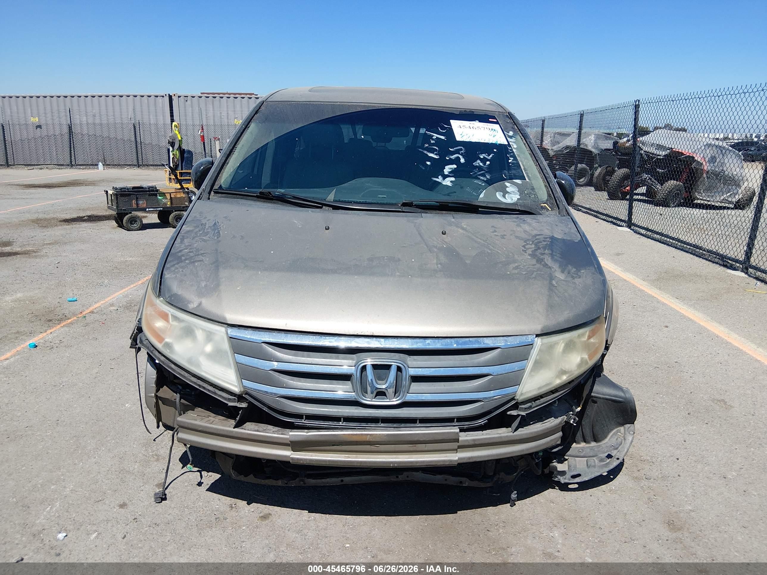 2011 Honda Odyssey Touring/touring Elite Brown vin: 5FNRL5H9XBB092852