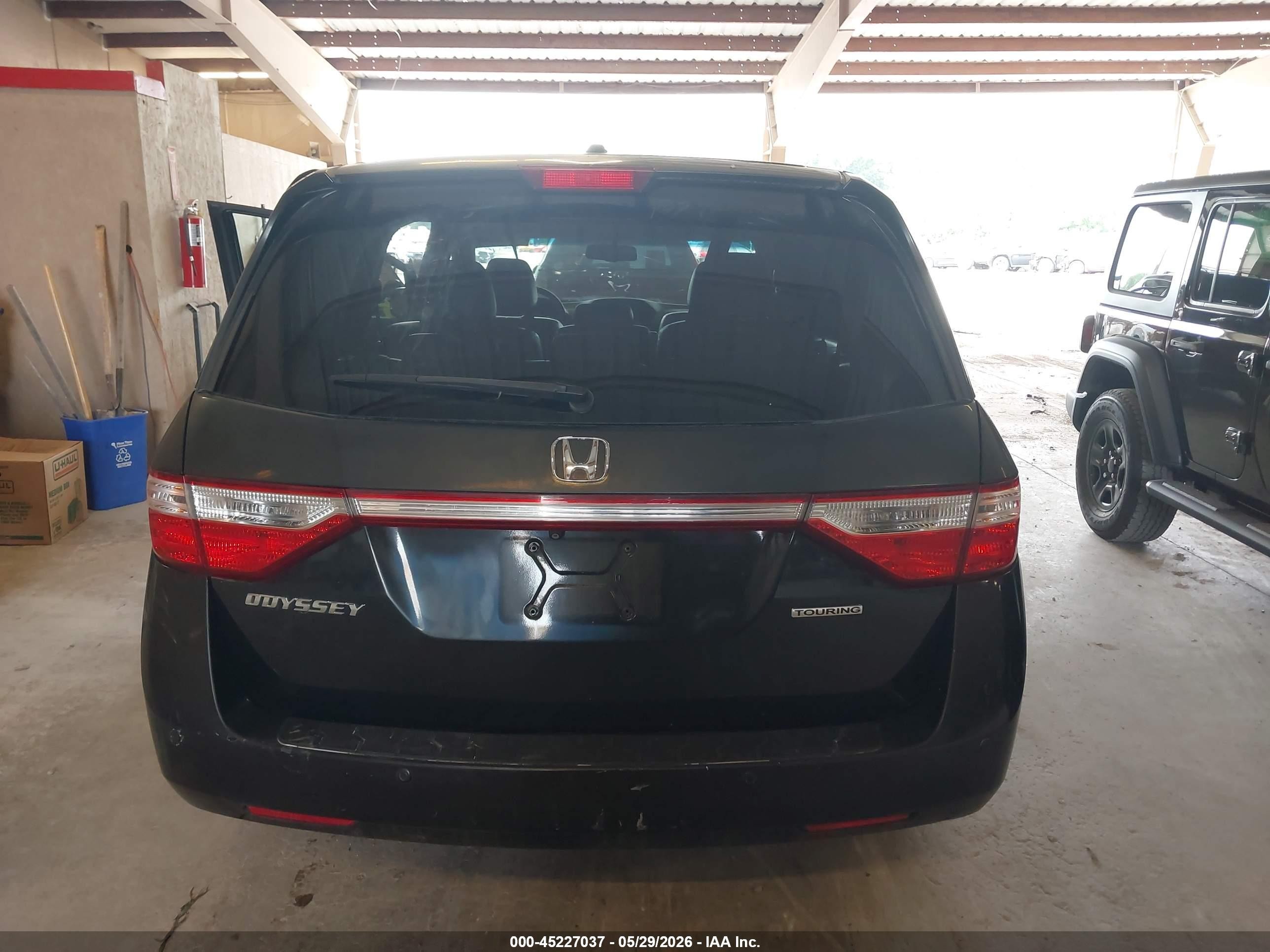 2012 Honda Odyssey Touring/touring Elite Черный vin: 5FNRL5H9XCB064146