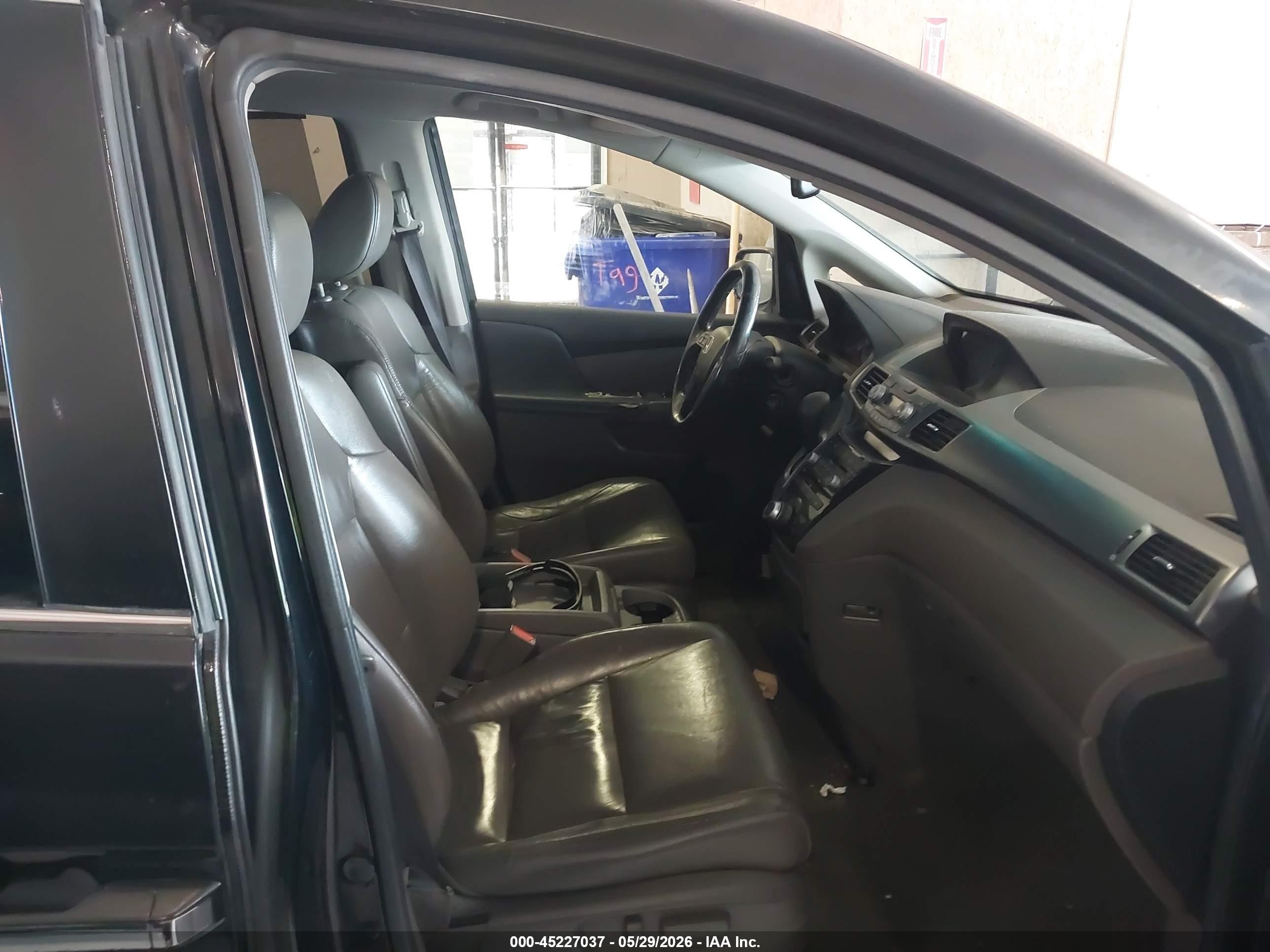 2012 Honda Odyssey Touring/touring Elite Черный vin: 5FNRL5H9XCB064146