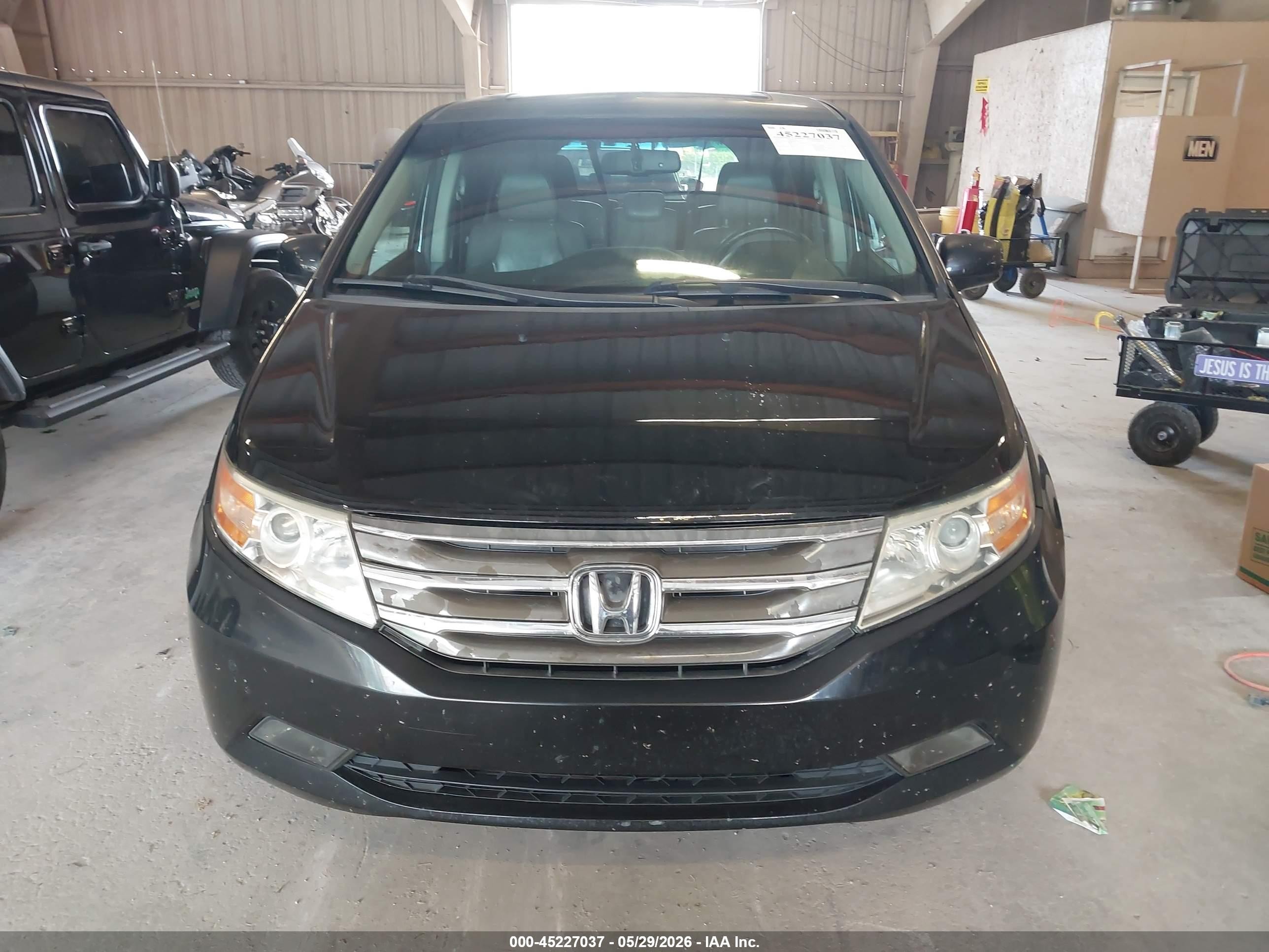 2012 Honda Odyssey Touring/touring Elite Черный vin: 5FNRL5H9XCB064146