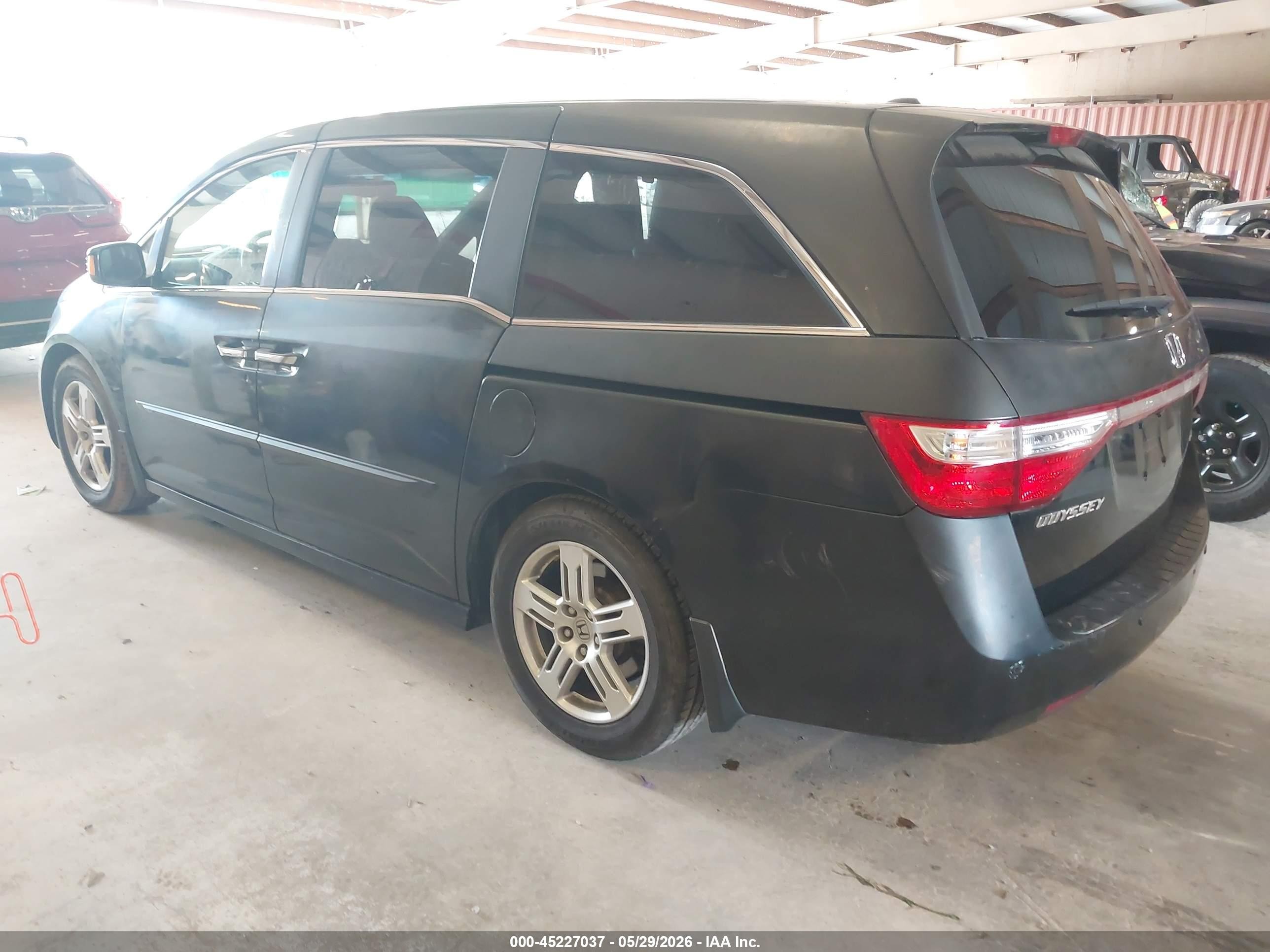 2012 Honda Odyssey Touring/touring Elite Черный vin: 5FNRL5H9XCB064146