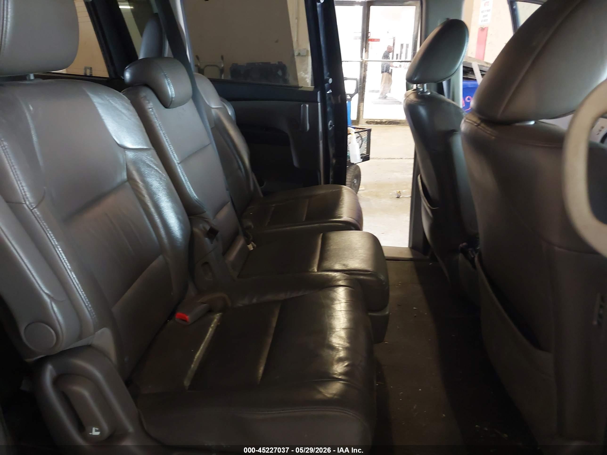 2012 Honda Odyssey Touring/touring Elite Черный vin: 5FNRL5H9XCB064146