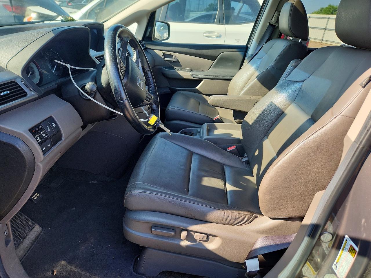 2012 Honda Odyssey Touring Gray vin: 5FNRL5H9XCB077639