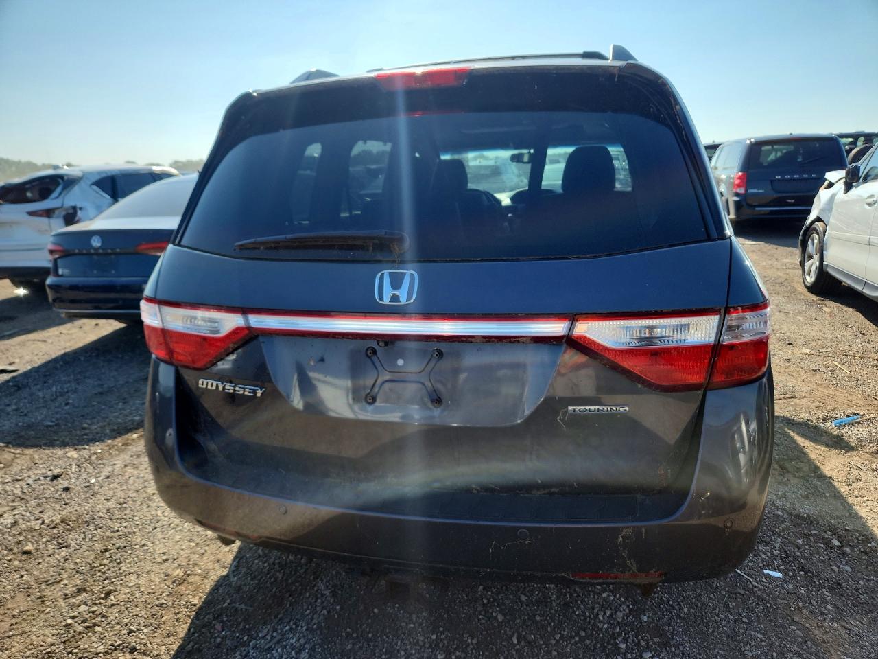 2012 Honda Odyssey Touring Gray vin: 5FNRL5H9XCB077639