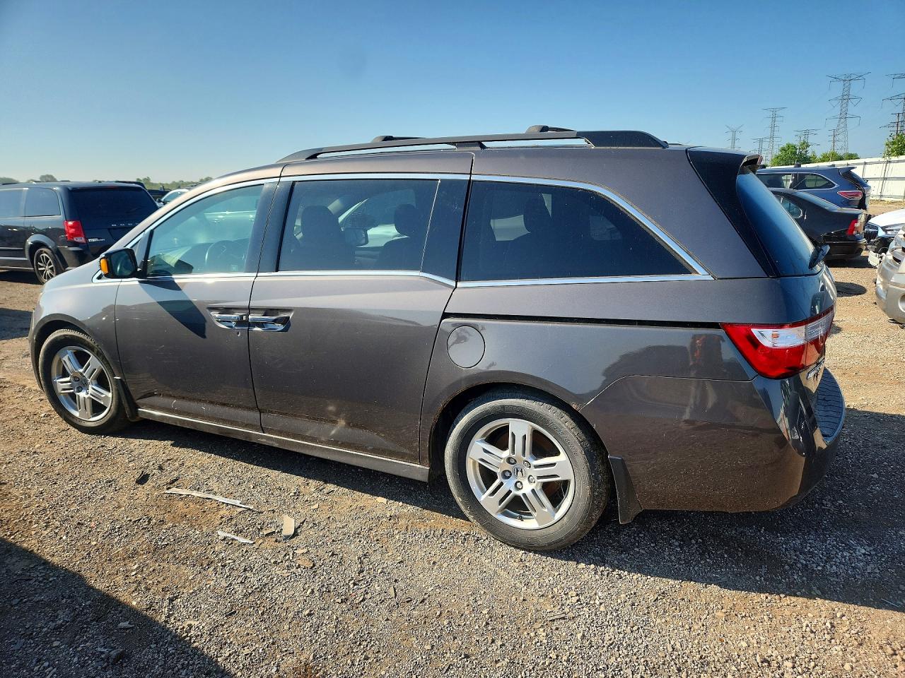 2012 Honda Odyssey Touring Gray vin: 5FNRL5H9XCB077639