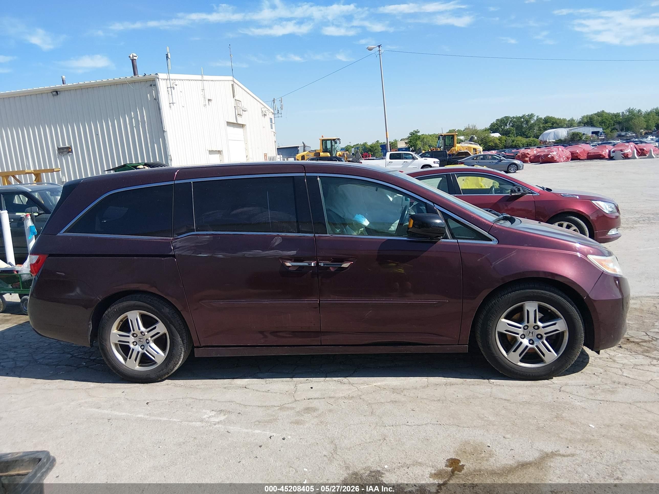 2012 Honda Odyssey Touring/touring Elite Темно-бордовый vin: 5FNRL5H9XCB112521