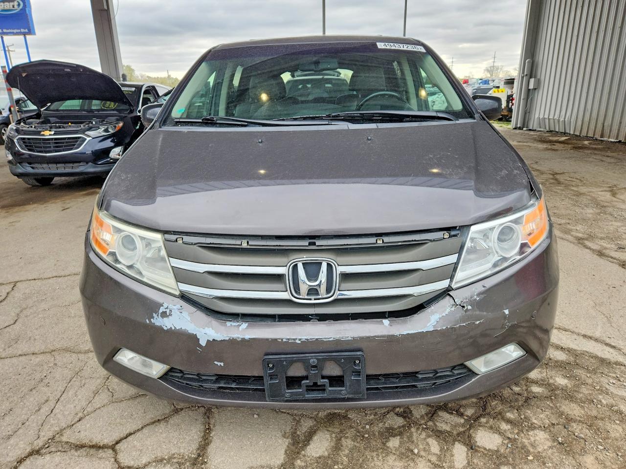 2012 Honda Odyssey Touring Silver vin: 5FNRL5H9XCB120795