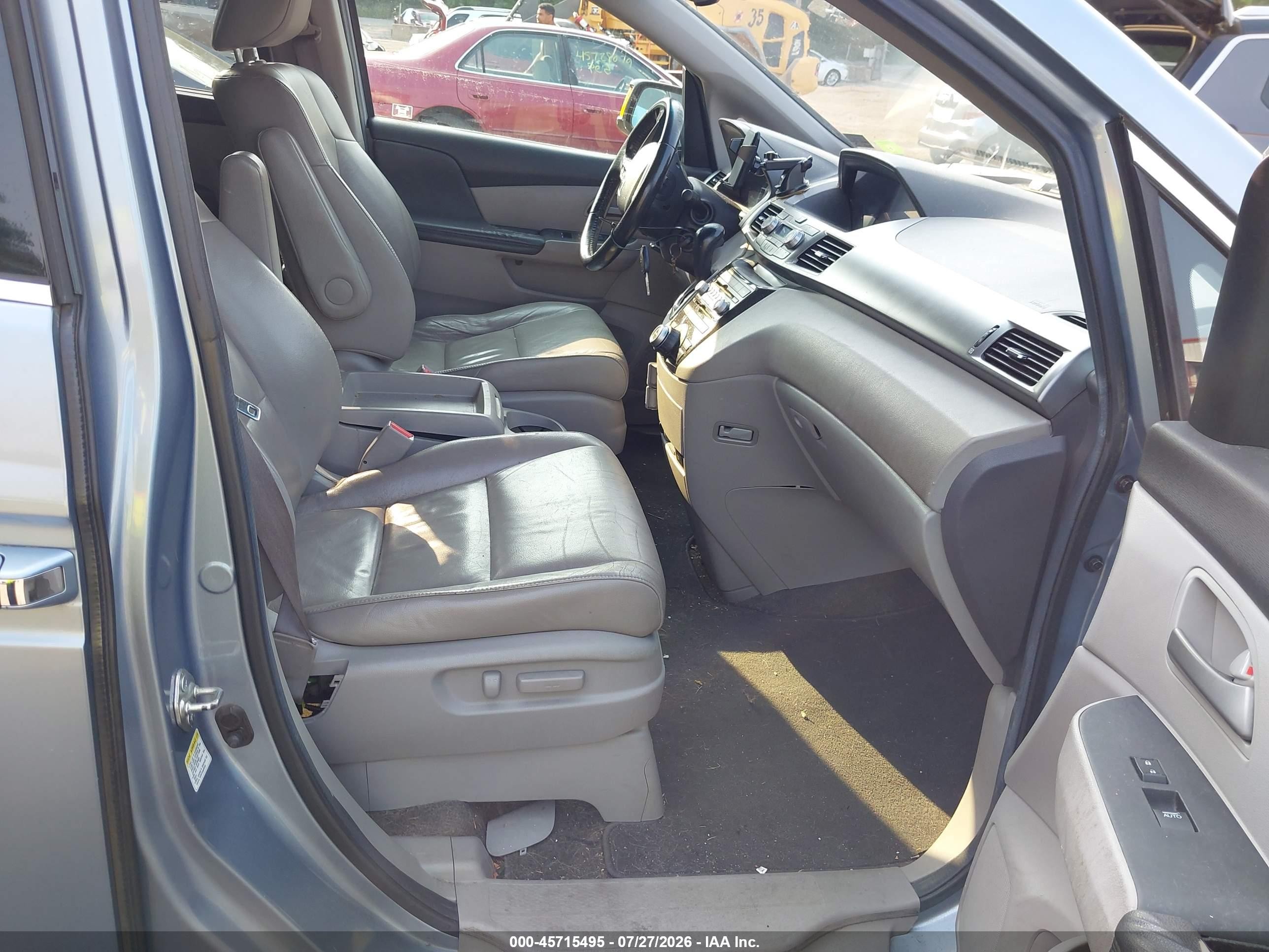 2012 Honda Odyssey Touring/touring Elite Light Blue vin: 5FNRL5H9XCB145356