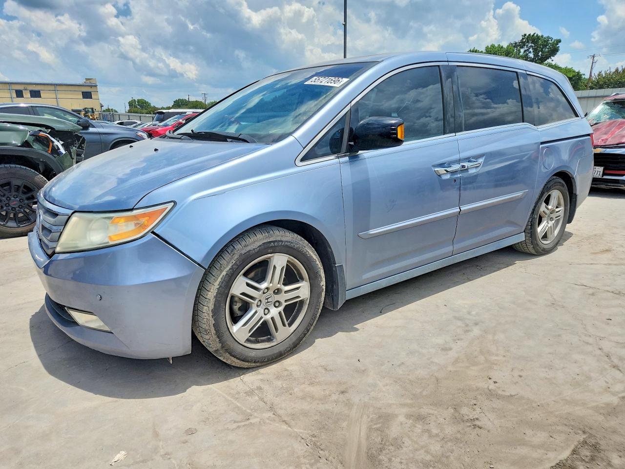 2013 Honda Odyssey Touring Blue vin: 5FNRL5H9XDB015420