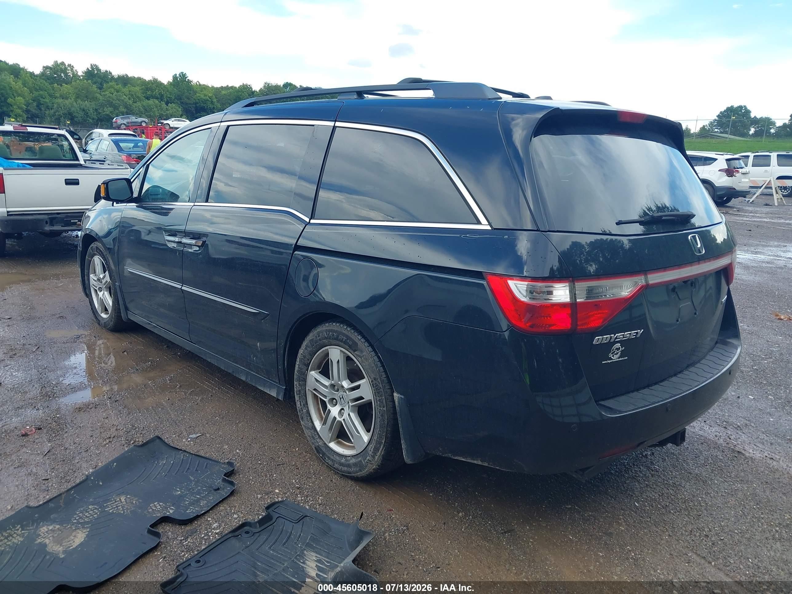 2013 Honda Odyssey Touring/touring Elite Black vin: 5FNRL5H9XDB022996