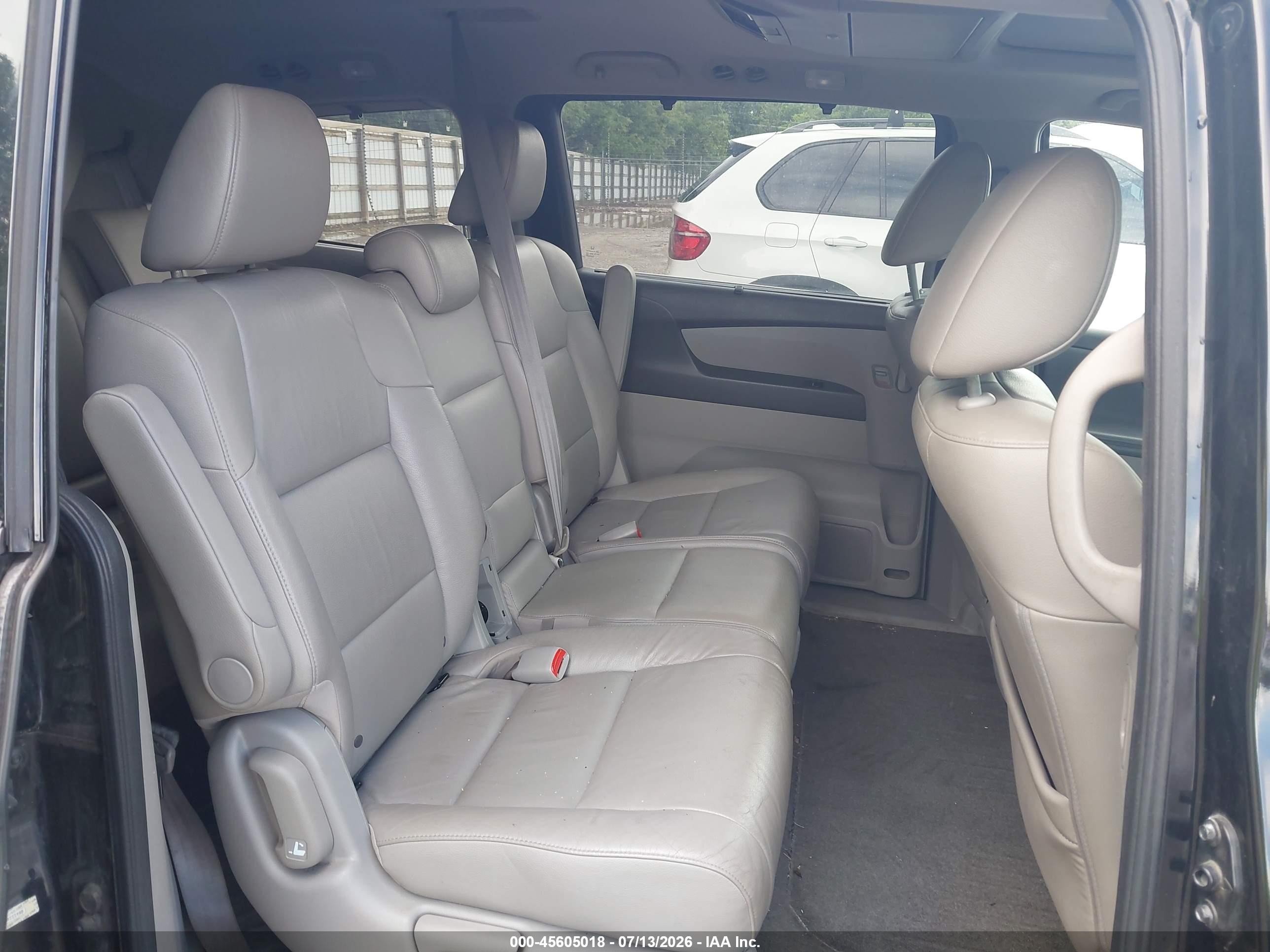 2013 Honda Odyssey Touring/touring Elite Black vin: 5FNRL5H9XDB022996