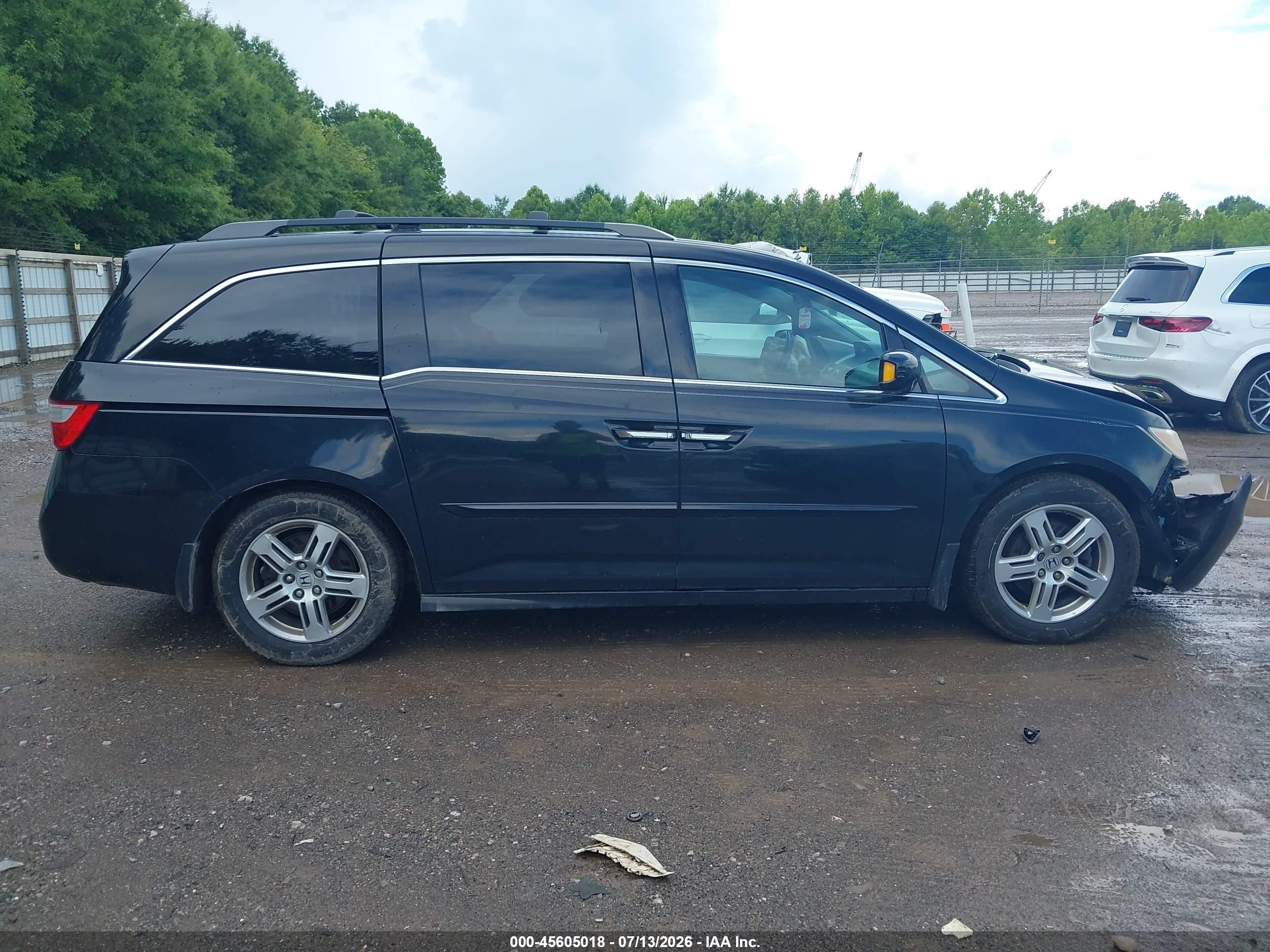 2013 Honda Odyssey Touring/touring Elite Black vin: 5FNRL5H9XDB022996