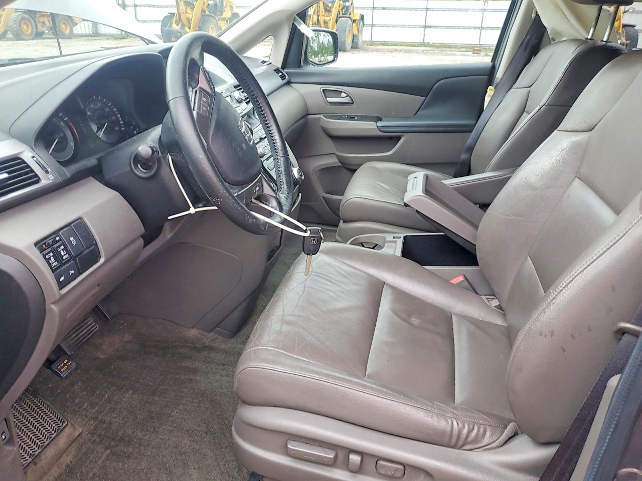 2013 Honda Odyssey Touring Gray vin: 5FNRL5H9XDB034985