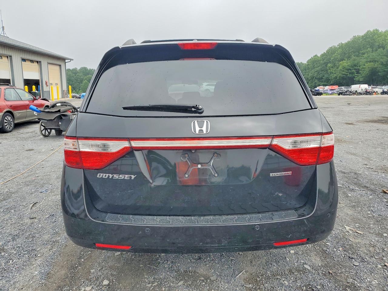 2013 Honda Odyssey Touring Black vin: 5FNRL5H9XDB045050