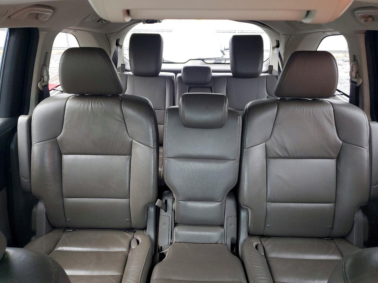 2013 Honda Odyssey Touring Black vin: 5FNRL5H9XDB045050