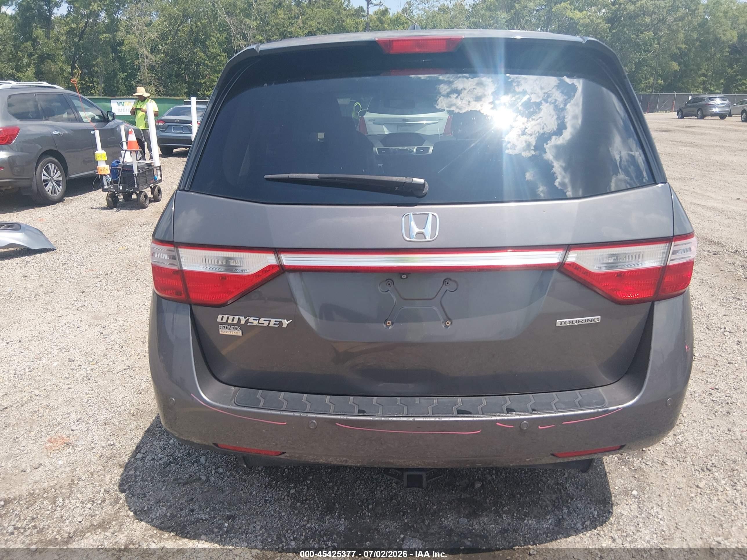 2013 Honda Odyssey Touring/touring Elite Gray vin: 5FNRL5H9XDB089257