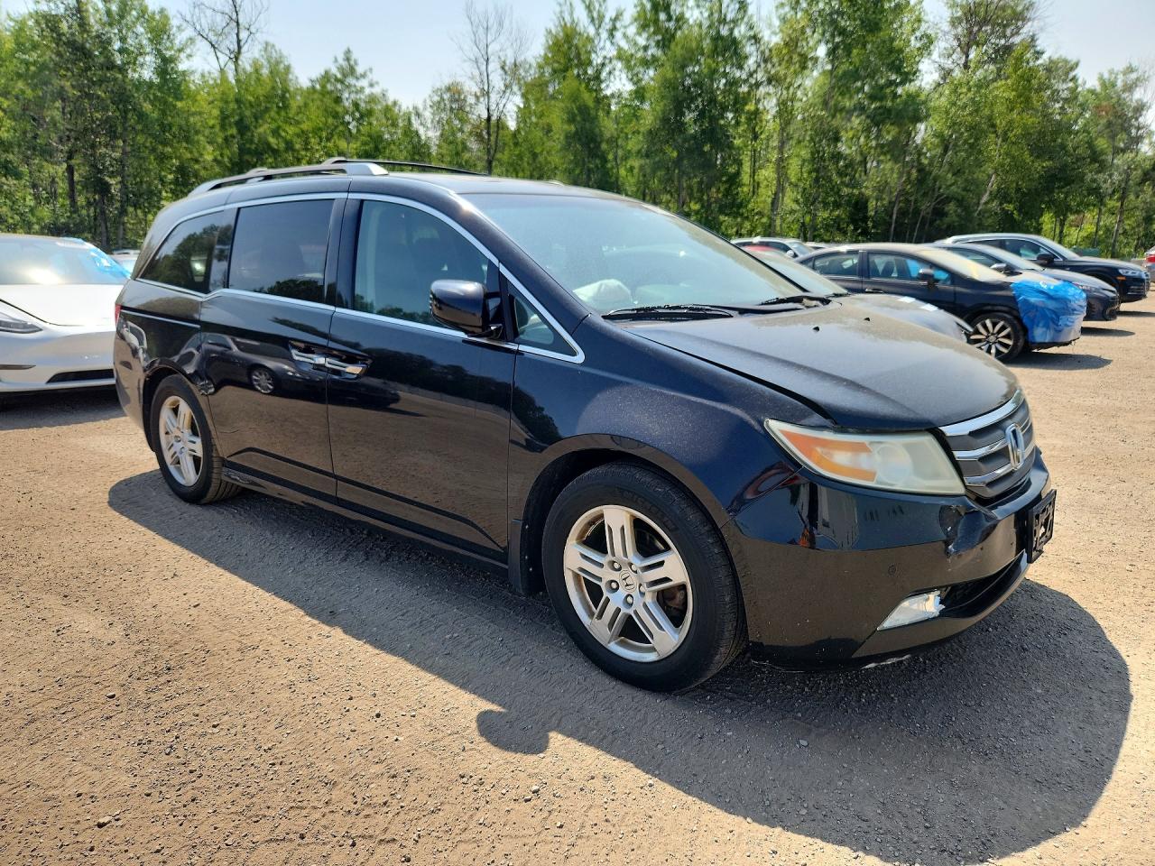 2013 Honda Odyssey Touring Black vin: 5FNRL5H9XDB503413