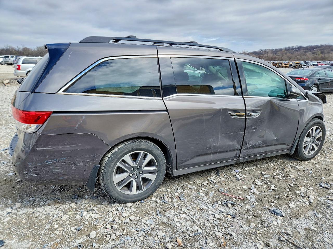 2014 Honda Odyssey Touring Gray vin: 5FNRL5H9XEB093195