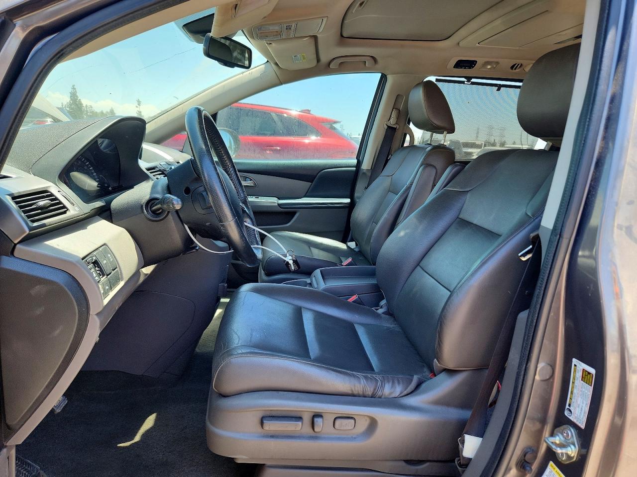 2014 Honda Odyssey Touring/touring Elite Charcoal vin: 5FNRL5H9XEB093231