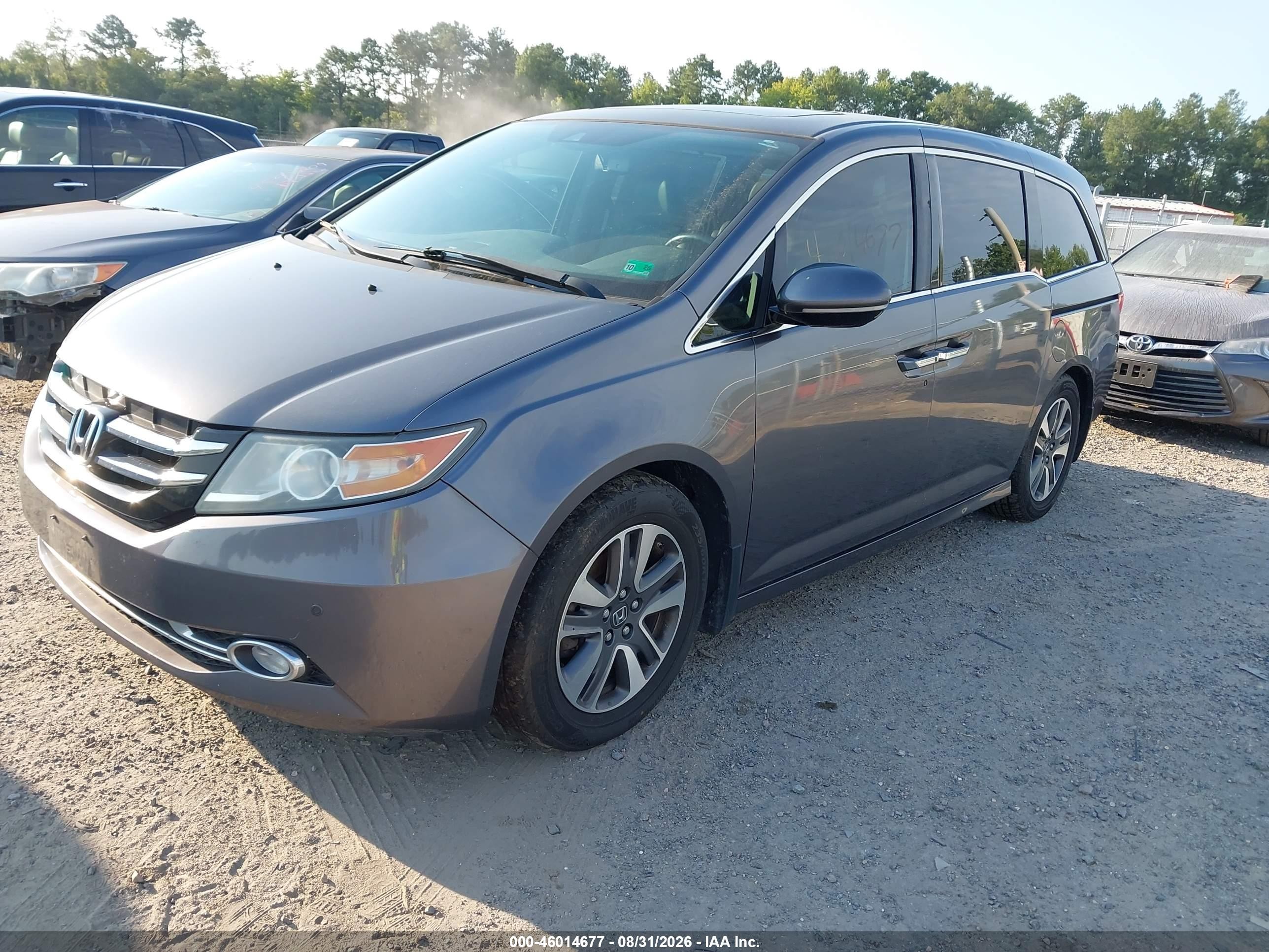 2015 Honda Odyssey Touring/touring Elite Gray vin: 5FNRL5H9XFB037940