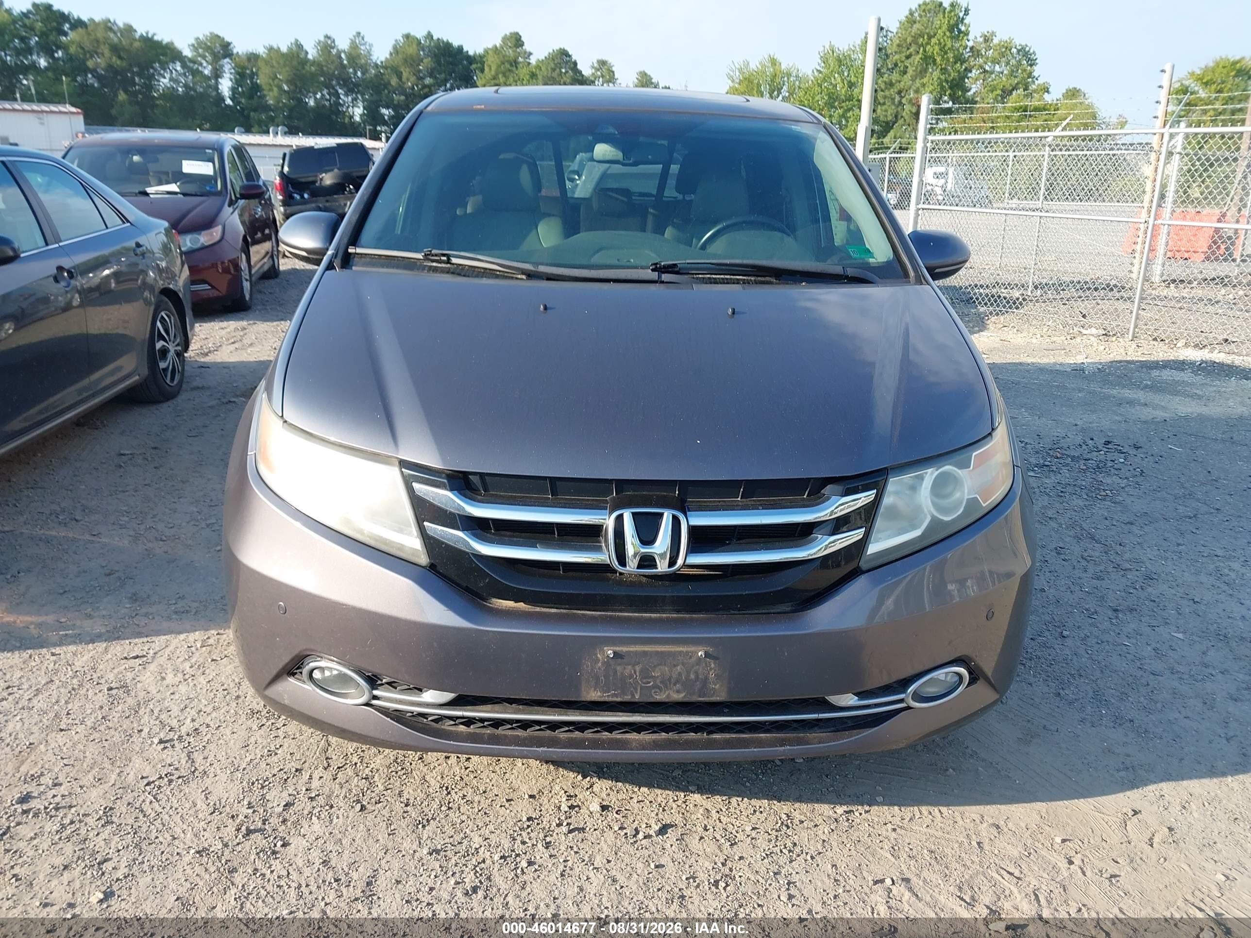 2015 Honda Odyssey Touring/touring Elite Gray vin: 5FNRL5H9XFB037940