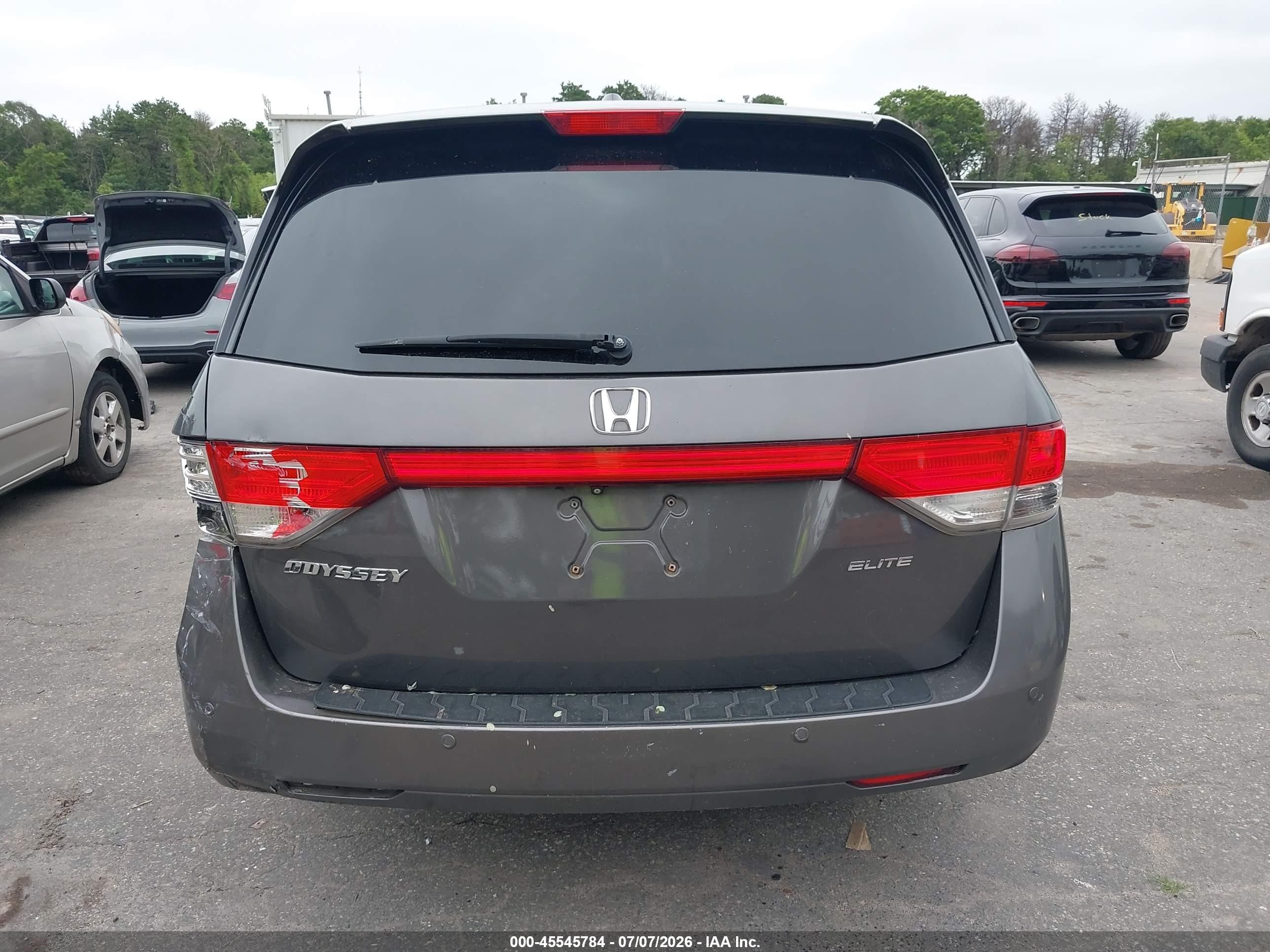 2015 Honda Odyssey Touring/touring Elite Gray vin: 5FNRL5H9XFB062496