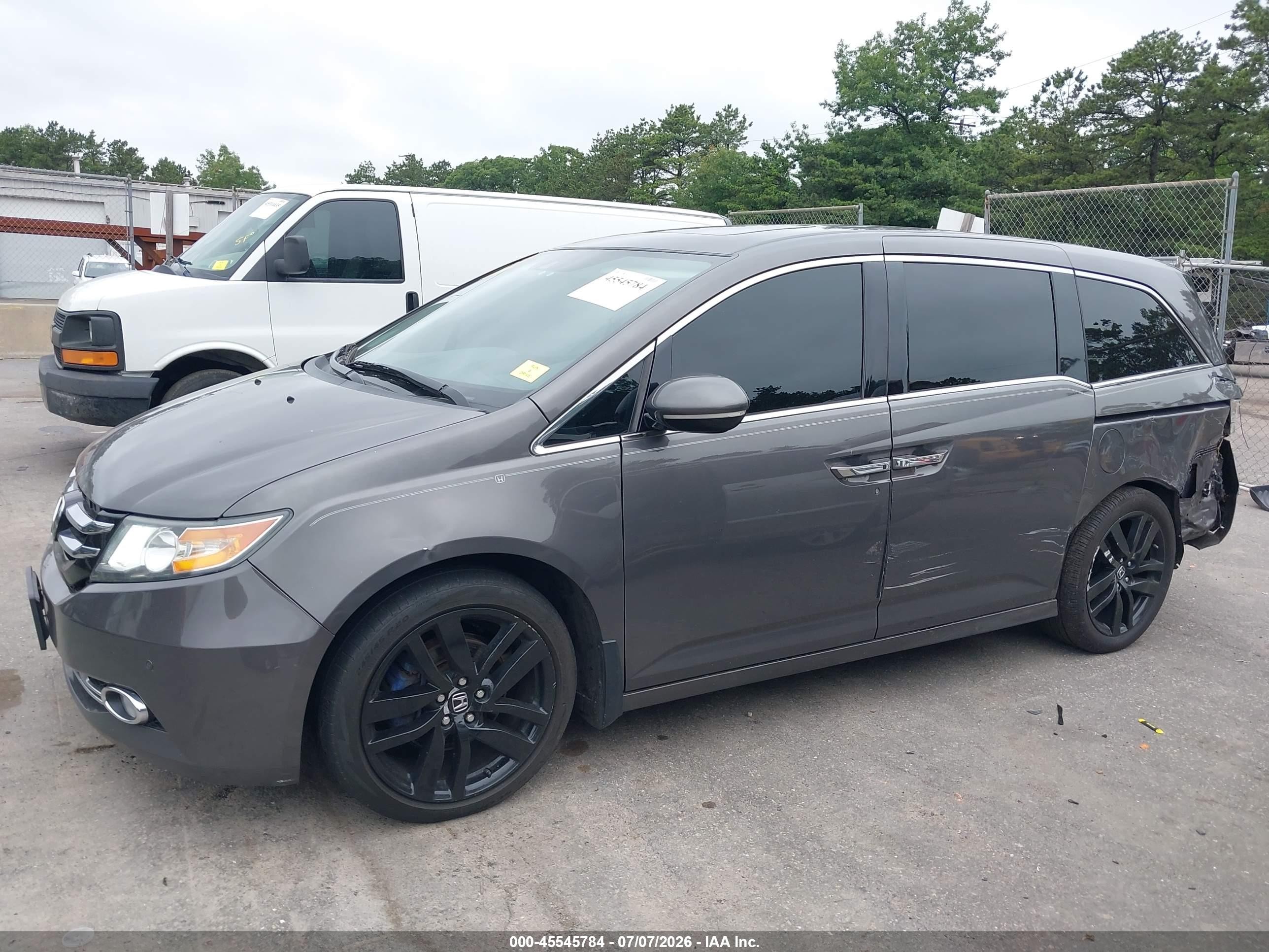 2015 Honda Odyssey Touring/touring Elite Gray vin: 5FNRL5H9XFB062496