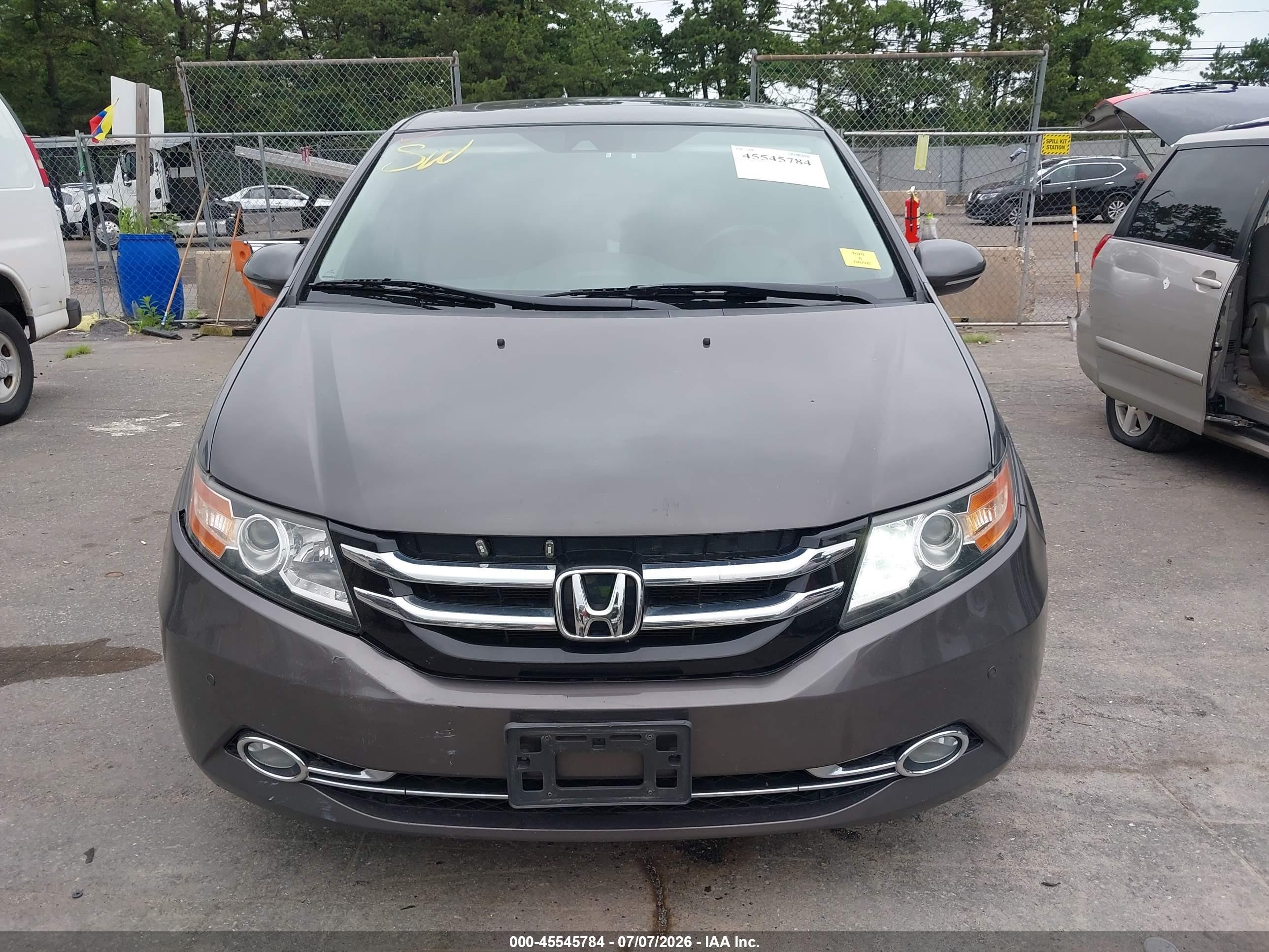 2015 Honda Odyssey Touring/touring Elite Gray vin: 5FNRL5H9XFB062496