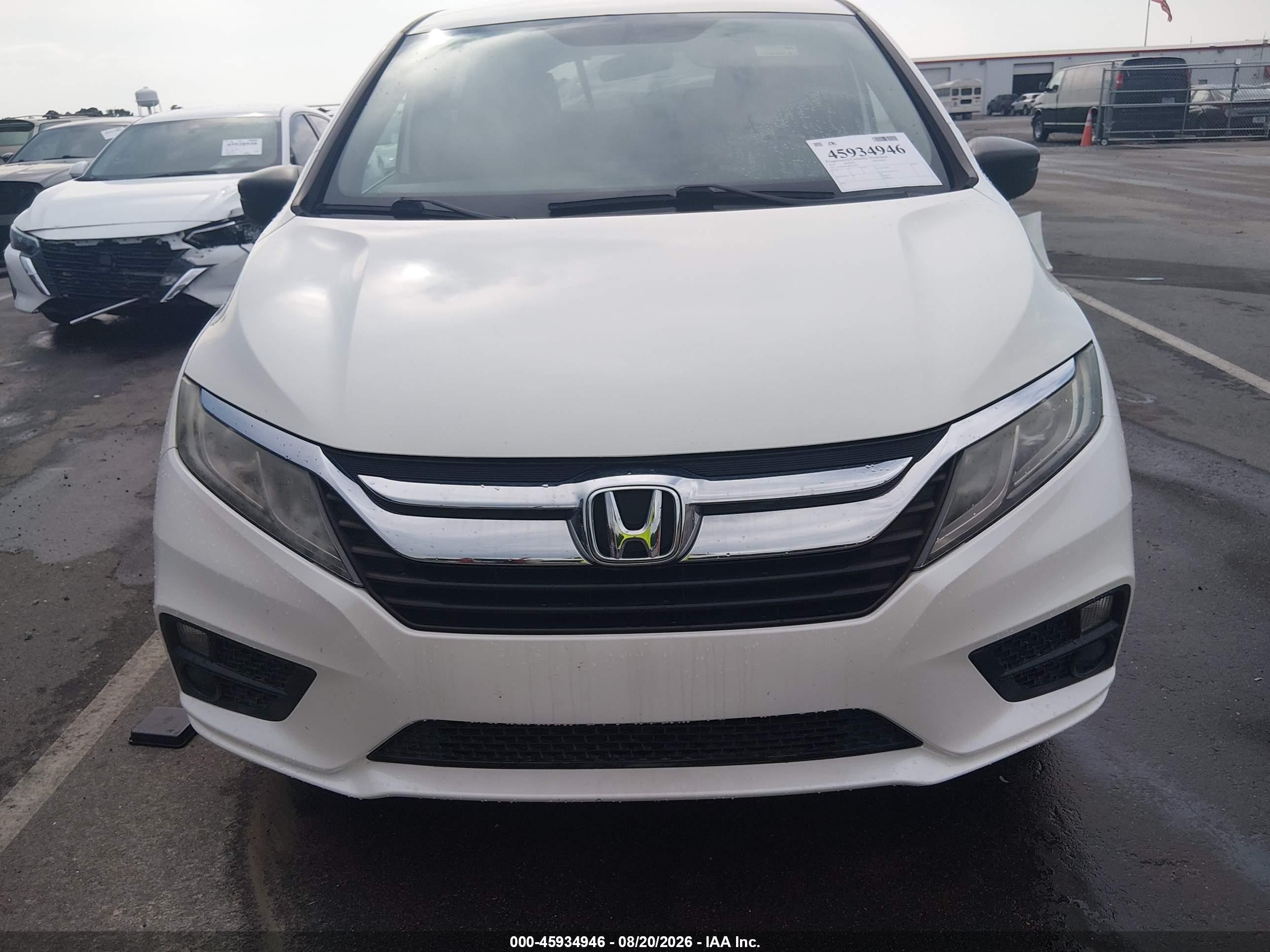 2019 Honda Odyssey Lx White vin: 5FNRL6H26KB041812