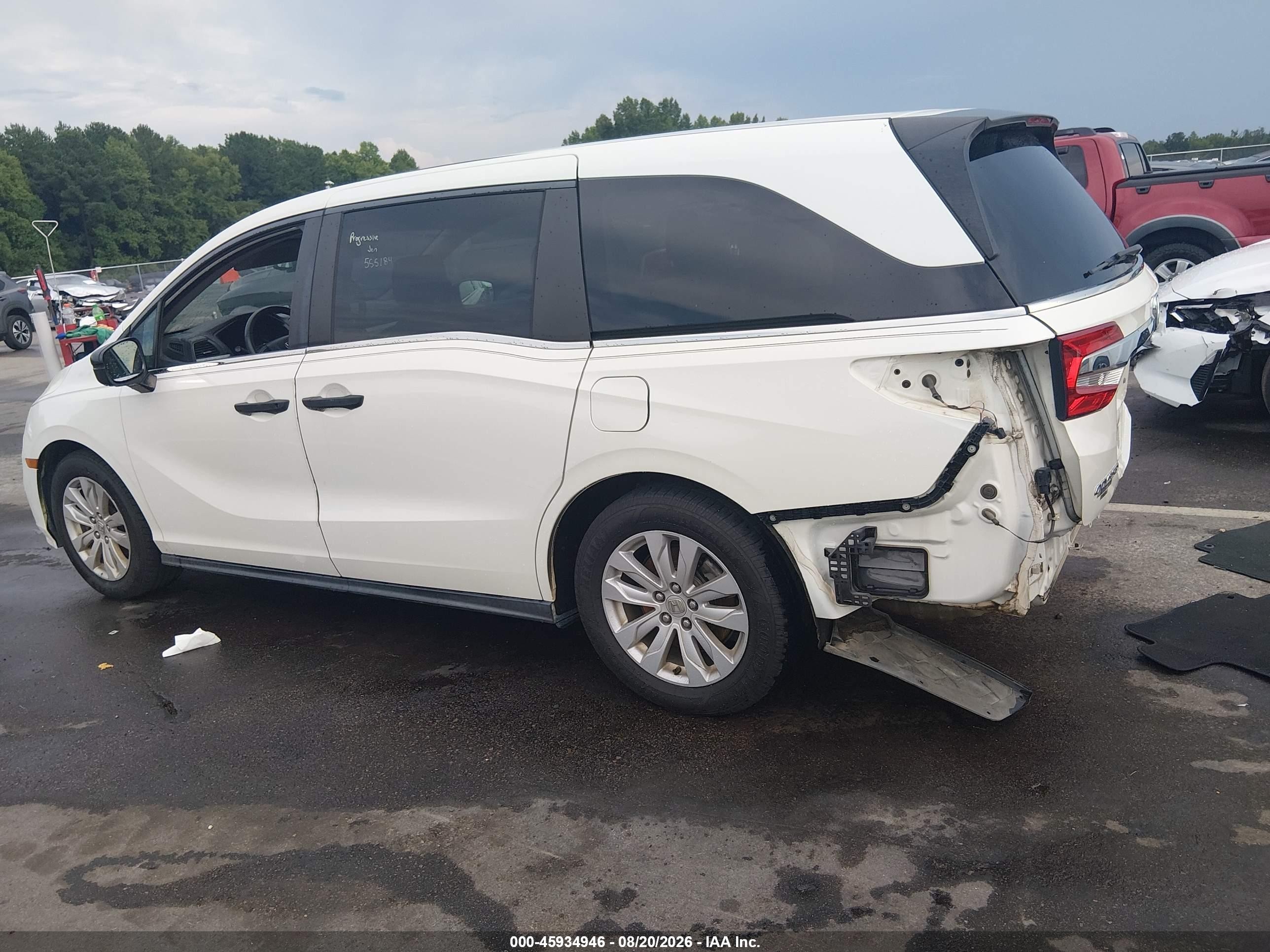 2019 Honda Odyssey Lx White vin: 5FNRL6H26KB041812