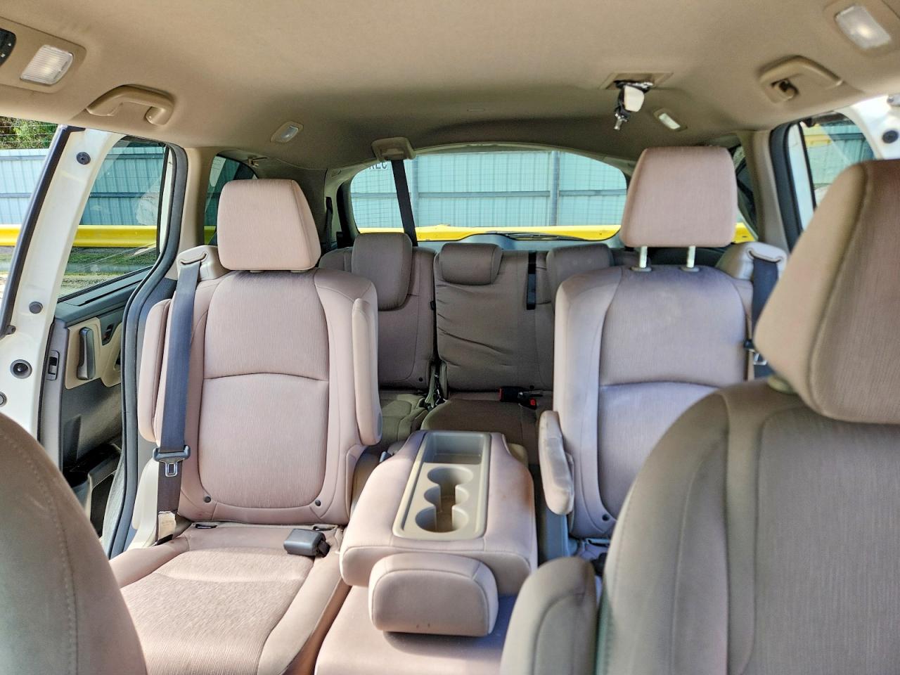 2019 Honda Odyssey Ex White vin: 5FNRL6H50KB062181