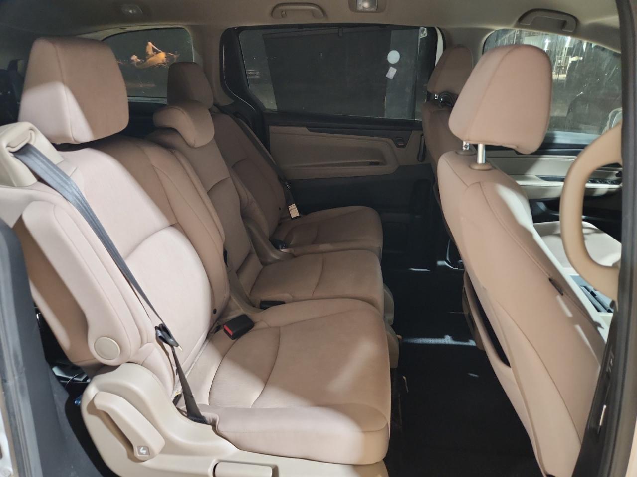 2021 Honda Odyssey Ex White vin: 5FNRL6H50MB044153