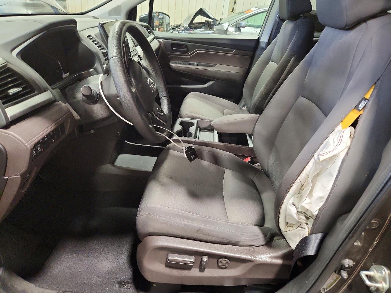 2018 Honda Odyssey Ex Gray vin: 5FNRL6H54JB081461