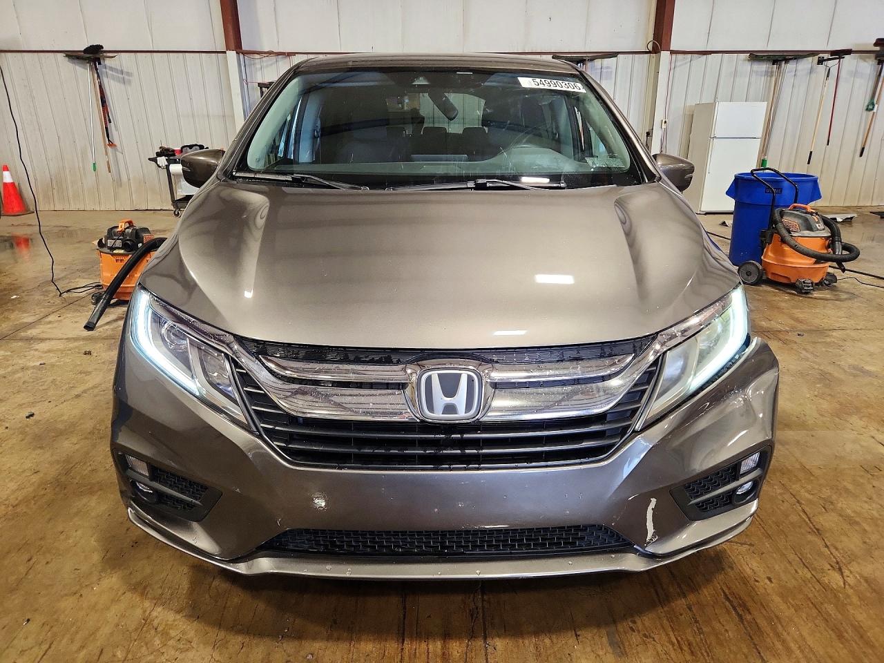 2018 Honda Odyssey Ex Gray vin: 5FNRL6H54JB081461