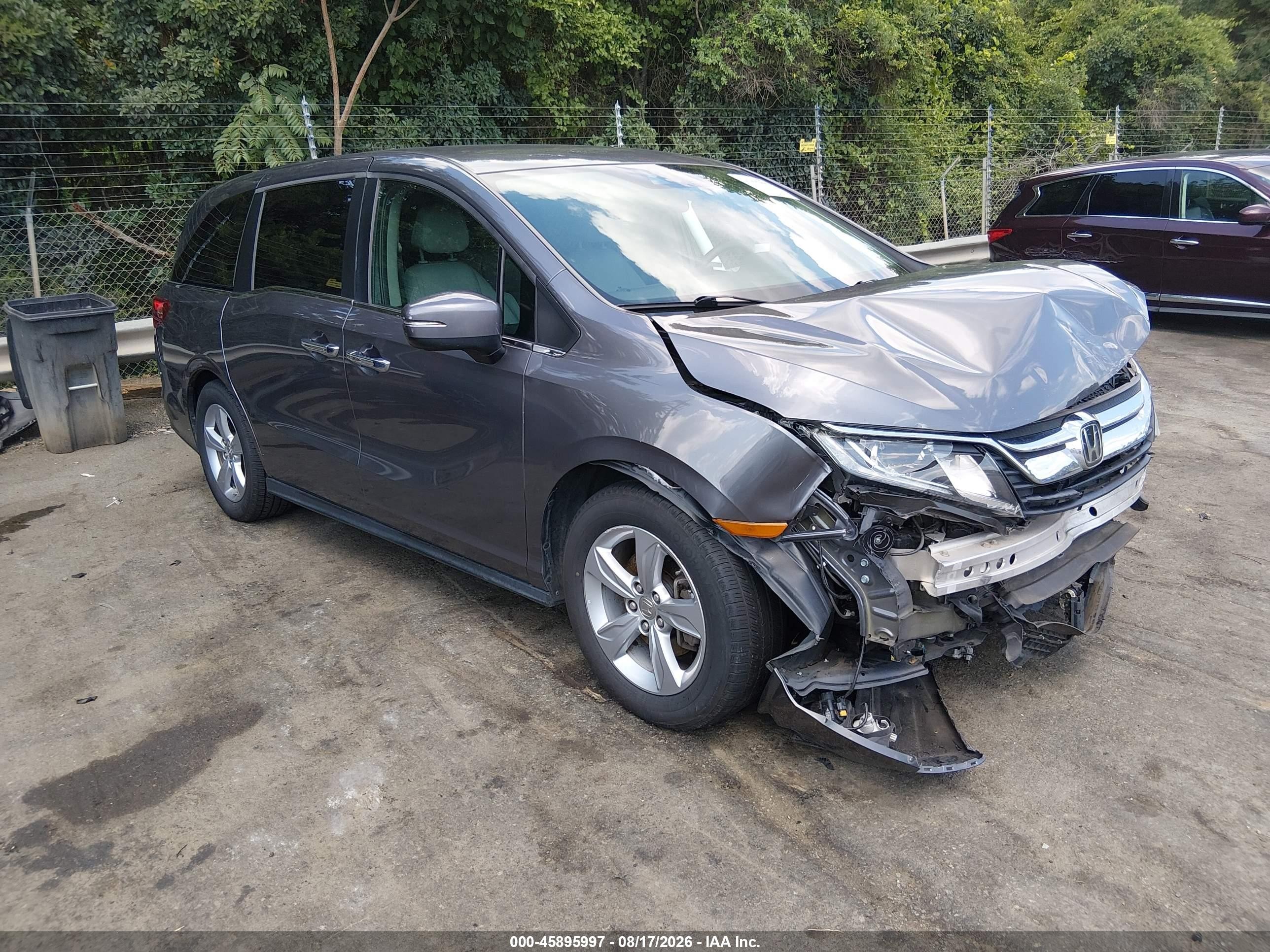 2019 Honda Odyssey Ex Gray vin: 5FNRL6H54KB028888