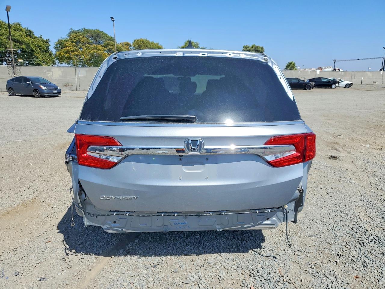 2019 Honda Odyssey Ex Silver vin: 5FNRL6H55KB110189