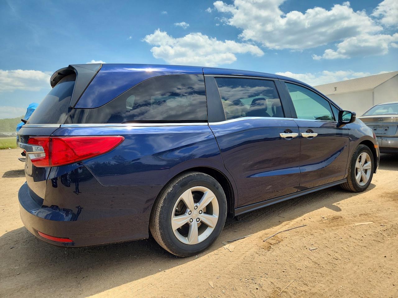 2019 Honda Odyssey Ex Blue vin: 5FNRL6H55KB130250